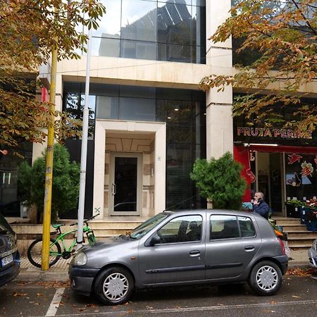 טיראנה Top Location Kristi Apartments 05 מראה חיצוני תמונה