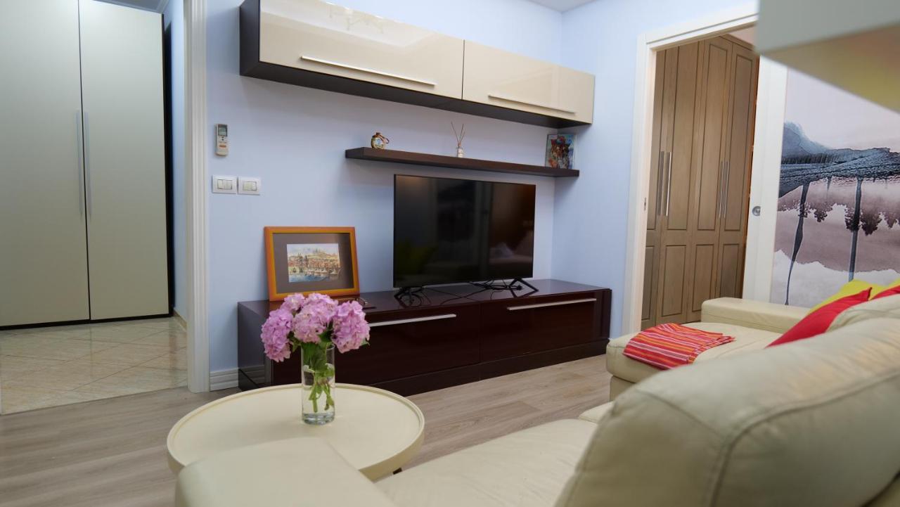 טיראנה Top Location Kristi Apartments 05 מראה חיצוני תמונה